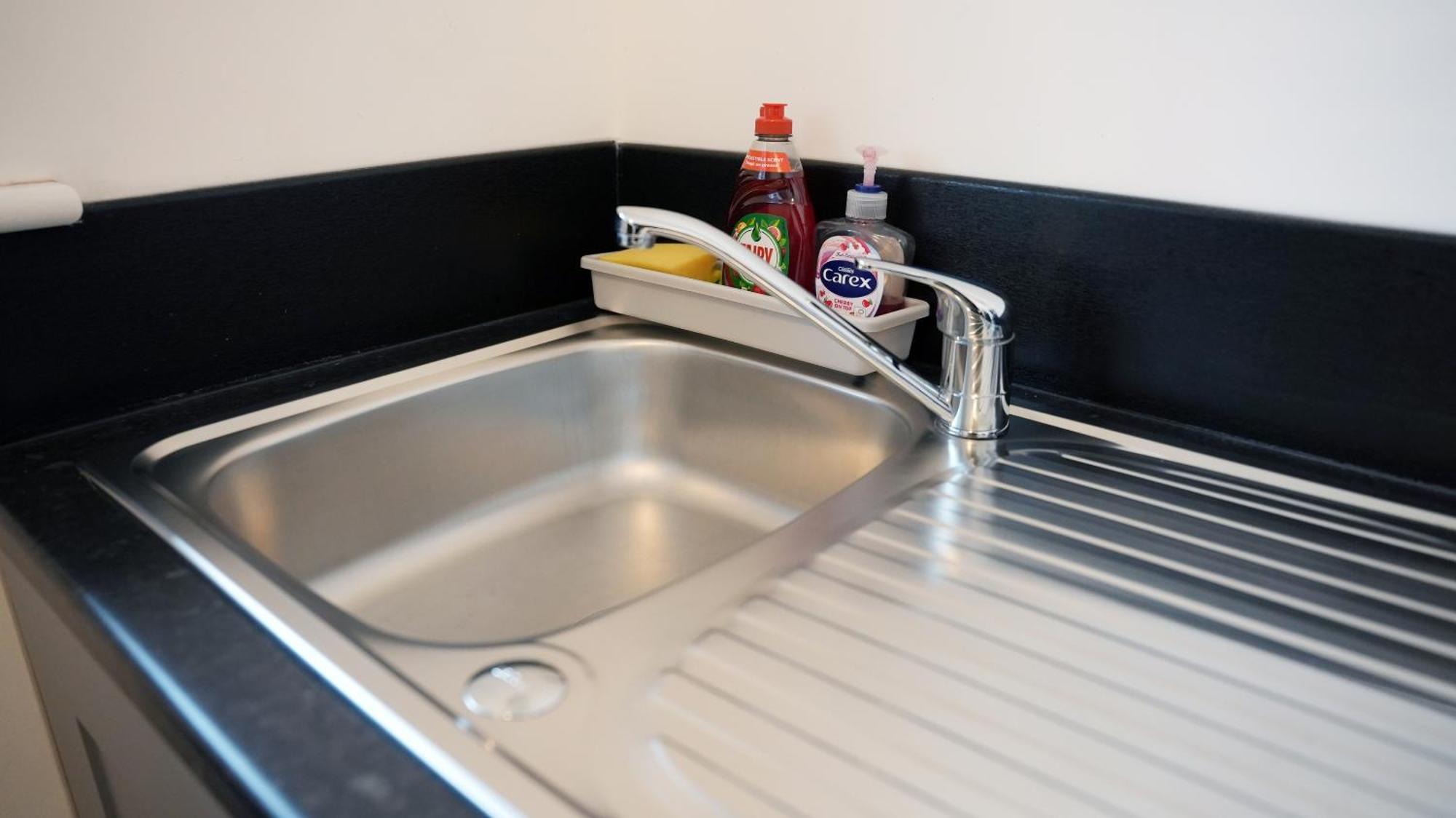 City Centre House, Parking With Ev, Free Wifi, Netflix Coventry Exteriör bild