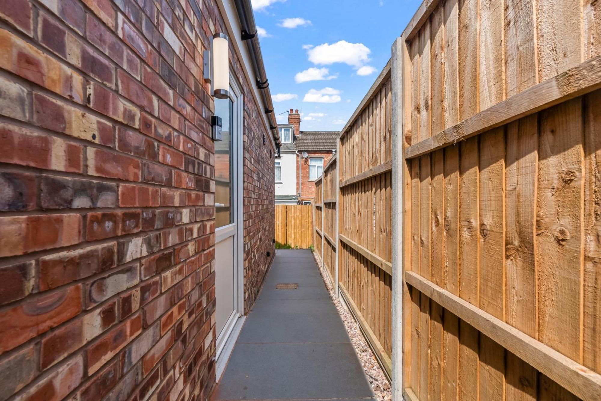 City Centre House, Parking With Ev, Free Wifi, Netflix Coventry Exteriör bild