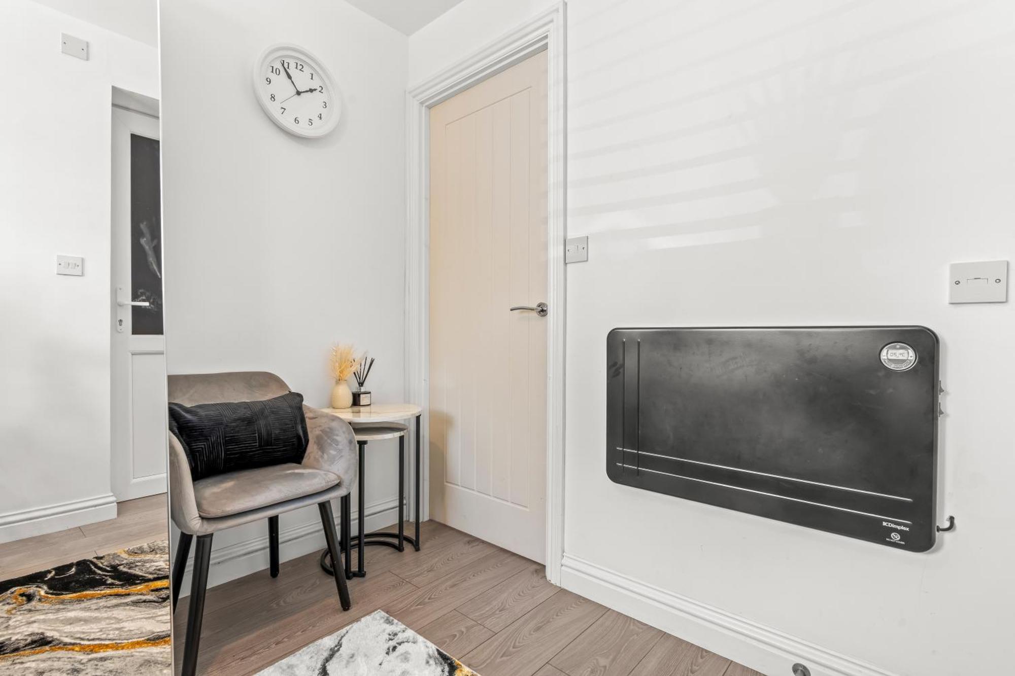 City Centre House, Parking With Ev, Free Wifi, Netflix Coventry Exteriör bild